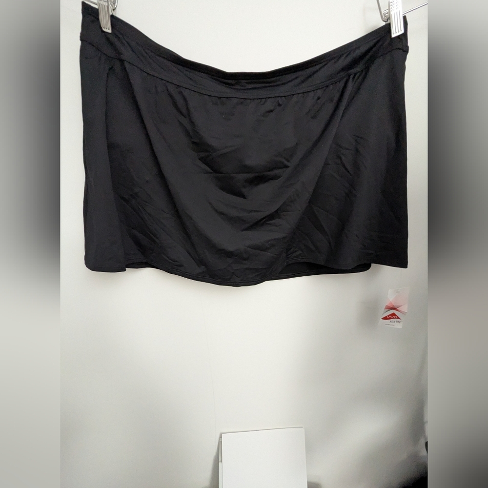 NWT Lands End Swim Suit Skirt
